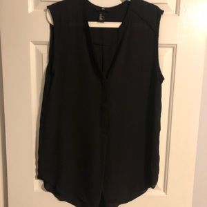 H&M sleeveless blouse